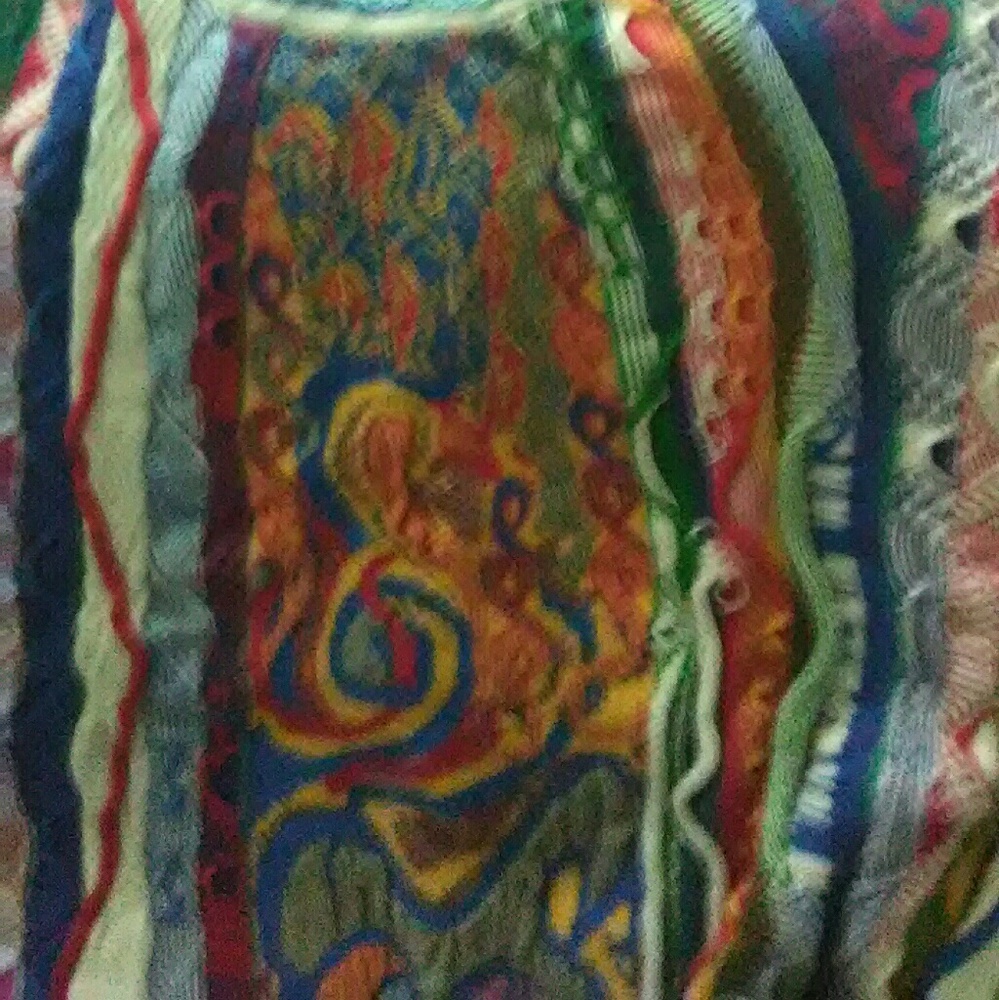 COOGI - Picture 2 of 4